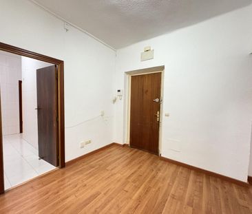 Piso de alquiler en De Antonio Toledano, Fuente del Berro - Photo 2