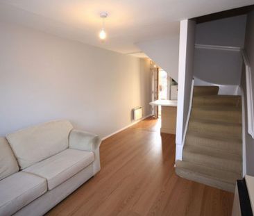 1 bedroom terraced house to rent - Photo 2