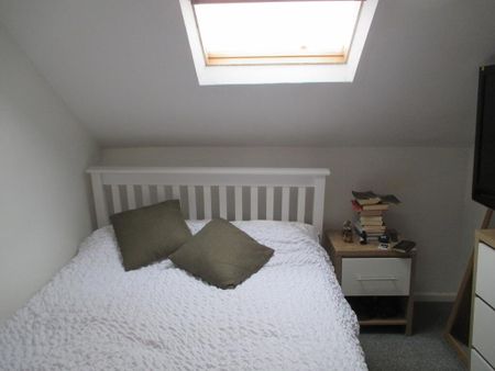 Ulsterdale Street, Bloomfield Avenue, Belfast, BT5 5BT - Photo 5