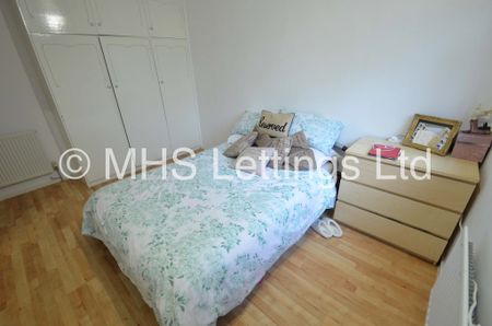 3 Bedroom Ground Floor Flat for rent in The Poplars - Photo 5