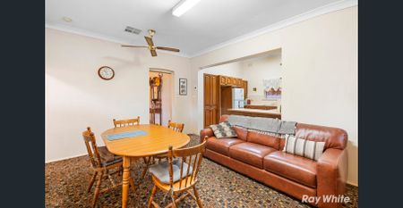 Fully Furnished Living in the Heart of Wagga Wagga - Photo 2