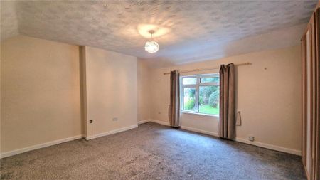 3 bedroom detached house to rent - Photo 3