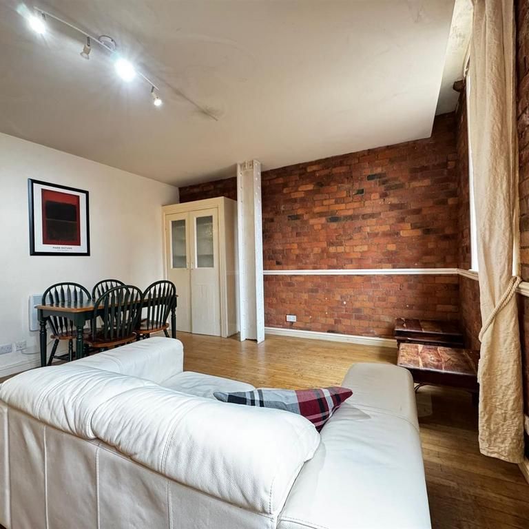 2 bedroom apartment to rent - Photo 1