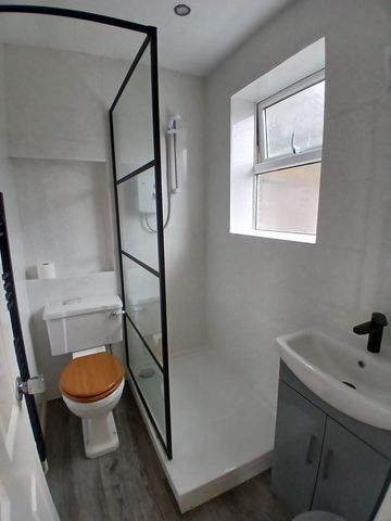 4 bed house to rent in Stevenson Road, Norwich, Norfolk - Photo 5