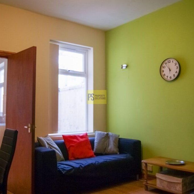 3 bedroom terraced house to rent - Photo 1