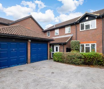 4 bedroom detached house to rent - Photo 5