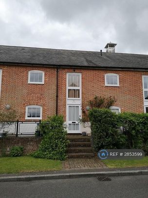 2 bedroom terraced house to rent - Photo 1