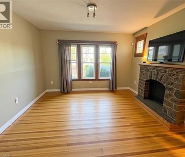 70 BELVIEW Avenue Unit# 2, Hamilton, Ontario, L8L7K8 - Photo 1