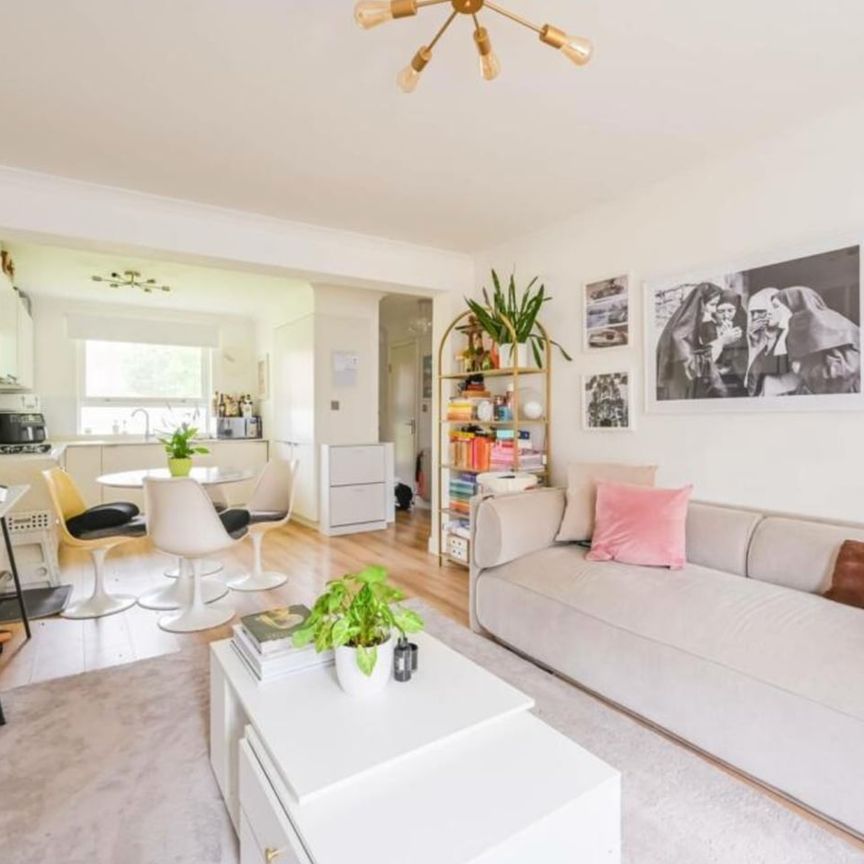 1 Bed Flat, Ming Street, E14 - Photo 1