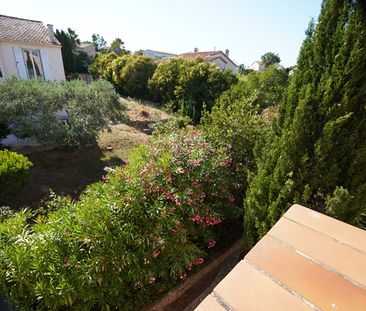 SAINT AYGULF - Appartement meublé T2 de 33m² avec vue mer, - Photo 4