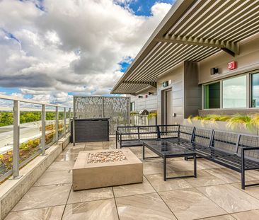 For Lease - 2501 Saw Whet Boulevard Unit# 136, Oakville, Ontario - Photo 3