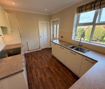 Wilson Fold Avenue, Lostock, Bolton - Photo 5