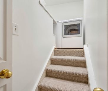 For Lease - 297 Sumach Street Unit# Upper, Toronto, Ontario - Photo 5