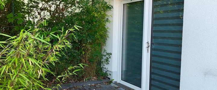 modernisierte 2-Zimmer Wohnung möbliert in Bonn-Duisdorf ab 15.1. - Photo 1