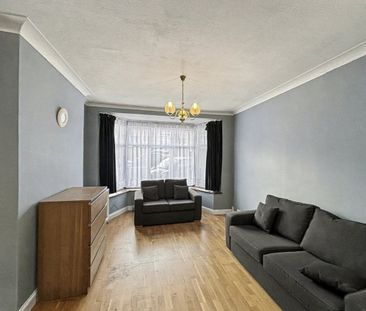 Forest Gate, London, NW9 - Photo 4