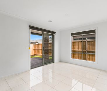 25 Isabel Street, Pakenham VIC 3810 - House For Rent | Domain - Photo 1