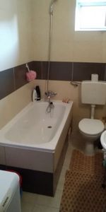 Apartament o camera zona Centrala - Photo 4