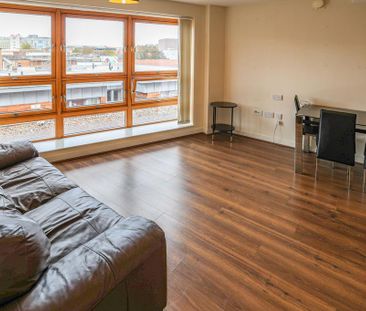 1 bedroom apartment to rent - Photo 2