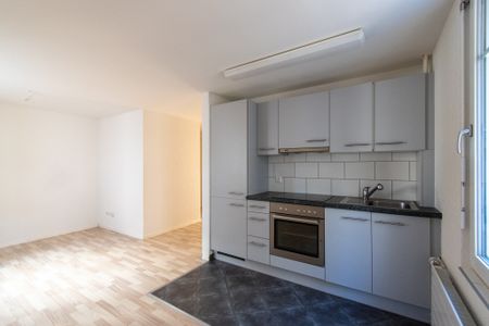 Zentrale 2.5 Zimmer-Wohnung Wohnung Nähe Uni/Bahnhof/Stadtzentrum - Foto 4