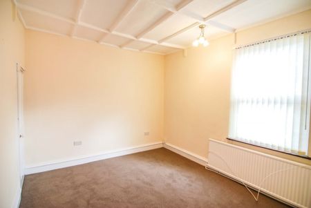 2 bed Terraced - To Let - Photo 2