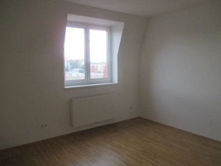 Zentral und günstig wohnen I Über den Dächern – Citywohnung nahe Augarten - Foto 2