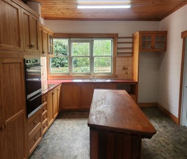 Charming Longford Retreat - Photo 4