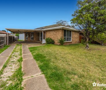 11 Lawson Rd, Melton South VIC 3338 - Photo 6