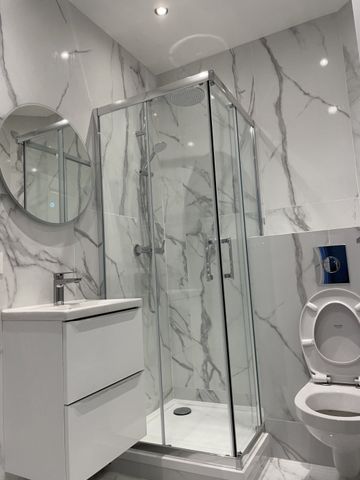 Location Appartement 2 pièces 38m² PARIS 5ème - Photo 2