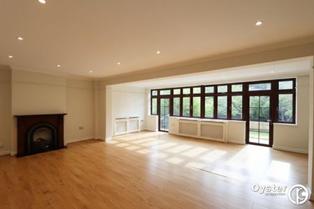 4 bedroom detached house to rent - Photo 2