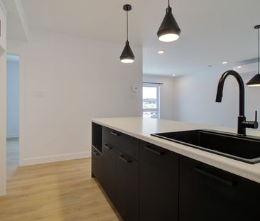 50, rue Michel-Robidoux #202, East-Angus - Photo 2