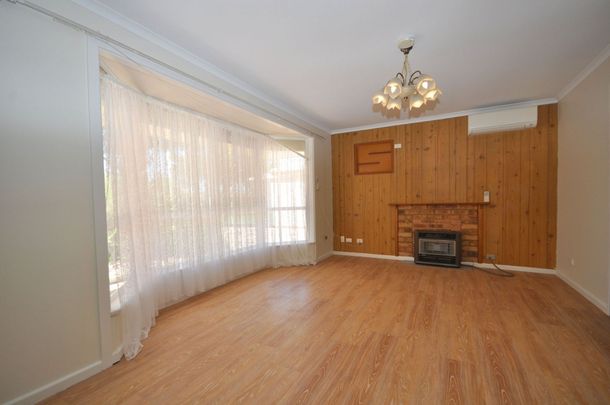 10 Butler Crescent, Port Augusta West - Photo 1