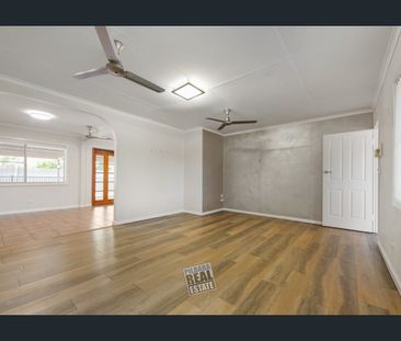 Spacious 4 x 1 with a lot to love! - Photo 1