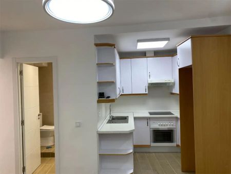 Piso de alquiler en Calle del Príncipe, 26, Cortes - Huertas - Photo 4