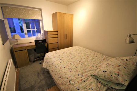 3 bedroom terraced bungalow to rent - Photo 5