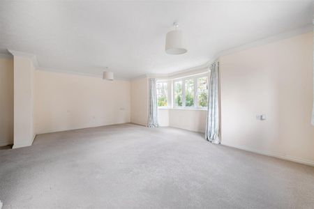 Mulberry Lodge, Emsworth - Photo 2