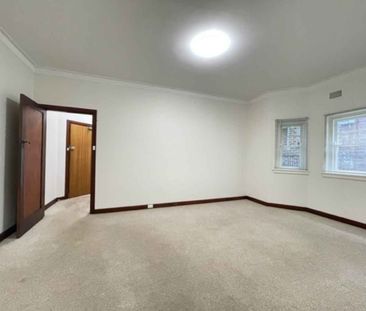 1/23 King Street Waverton - Photo 1