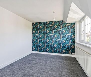 2 bedroom semi-detached house to rent - Photo 3