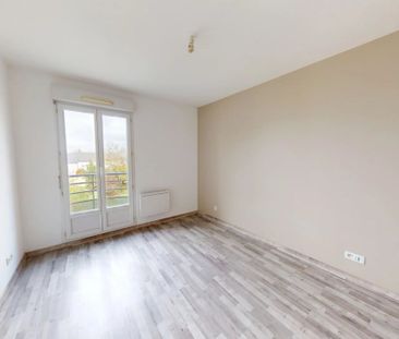 Location Duplex 4 pièces 105 m2 à Chartres - Photo 4