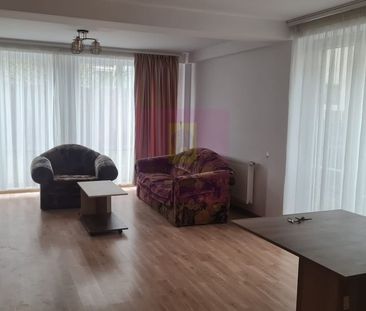 Zona UMF, casa de inchiriat cu curte - Photo 1