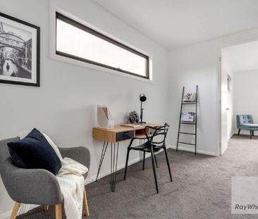 Charming 3-Bedroom Townhouse in Westmeadows - Photo 6