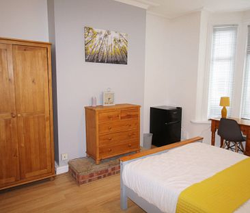 77 Canwick Road, Lincoln, Lincolnshire, LN5 8HE, United Kingdom - Photo 6