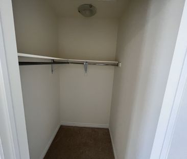 For Lease - 7 Zeus Gate, Brampton, Ontario - Photo 5