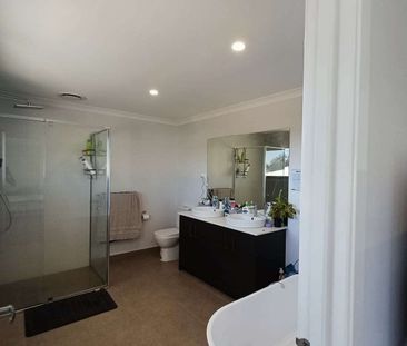 Wyndham Vale - Photo 6