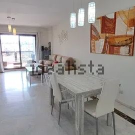 Alquiler de piso en Avenida del Golf, 15 - Photo 1