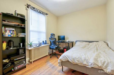 For Lease - 21 Castle Knock Road Unit# 1, Toronto, Ontario - Photo 5