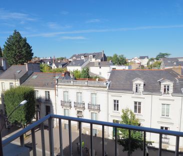 Location Appartement 2 pièces 44m² - Photo 2