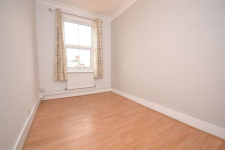 Shaftesbury Road, Reading, Berkshire - Photo 5