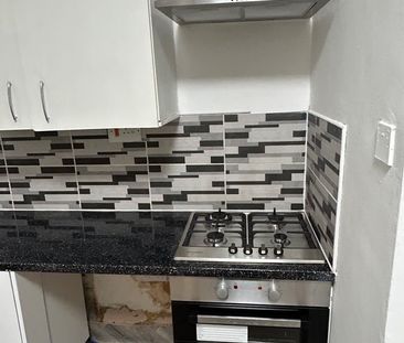 Studio Flat, Erdington, B23 - Photo 6