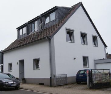 2-Raum-Wohnung im 1.OG eines 4-Familienhauses - Photo 1
