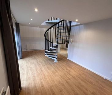 1 Bedroom Apartment To Let - Photo 2